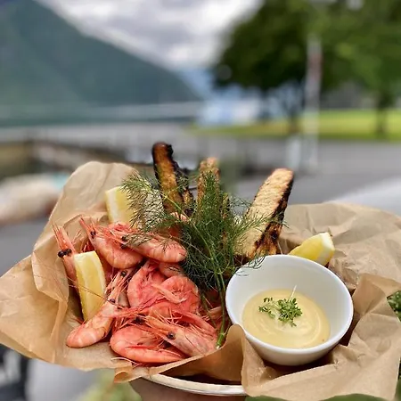 Klingenberg - Ardal 3*