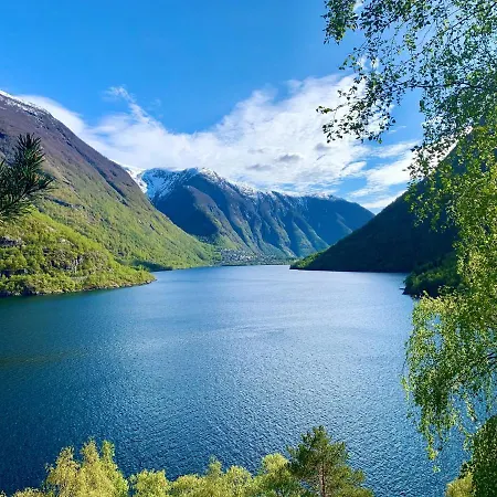Klingenberg Årdalstangen
