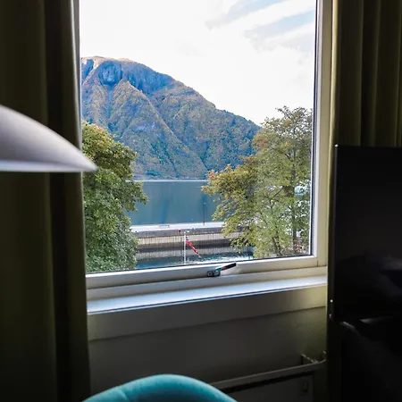 Klingenberg Årdalstangen